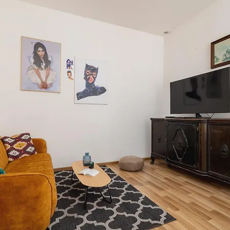 Family In Downtown Cracow By Rent Like Krakow